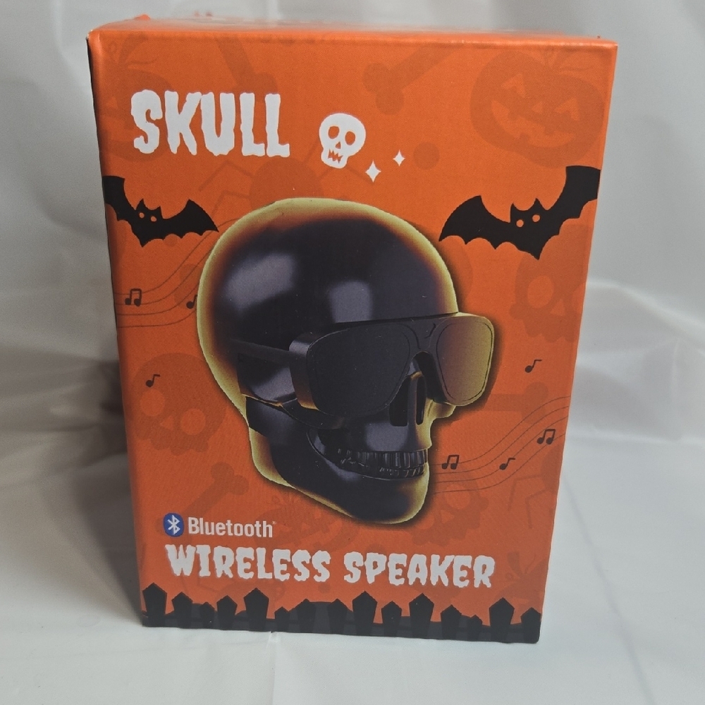Skull Bluetooth Speaker-Black
